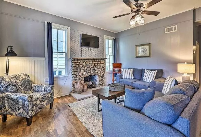 Cozy Eureka Springs Cottage, Walk To Dtwn!