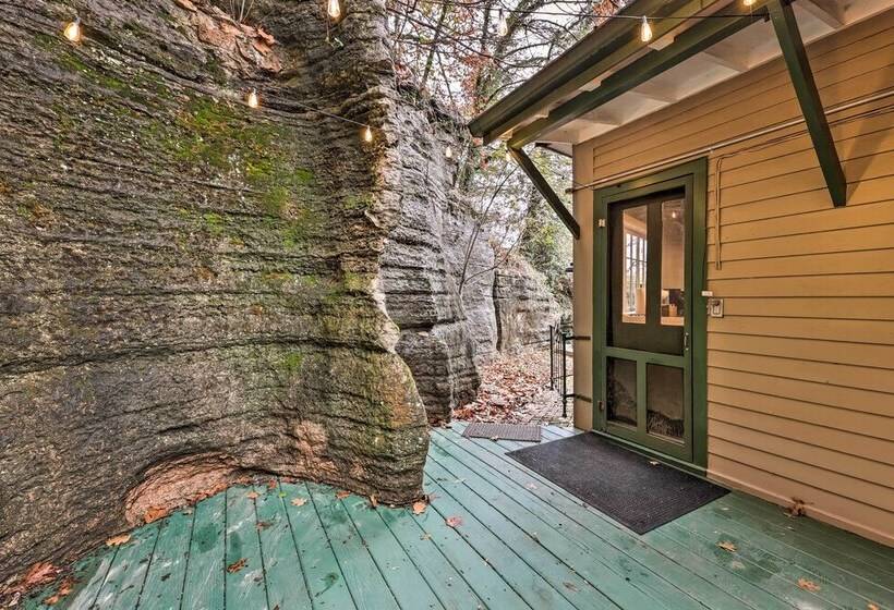 Cozy Eureka Springs Cottage, Walk To Dtwn!