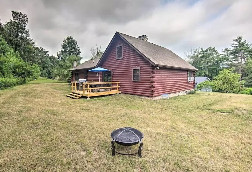 Cozy Family Friendly Pine Grove Cabin W/ Fire Pit!