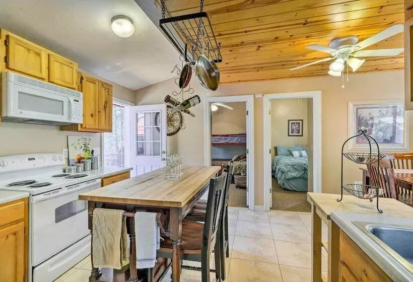 4 Mi To Rainbow Lake: Peaceful Home W/ Deck