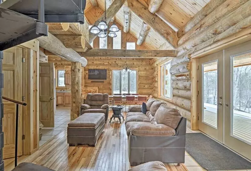 Custom Log Cabin W/ Deck & 45 Acres By Pine River!