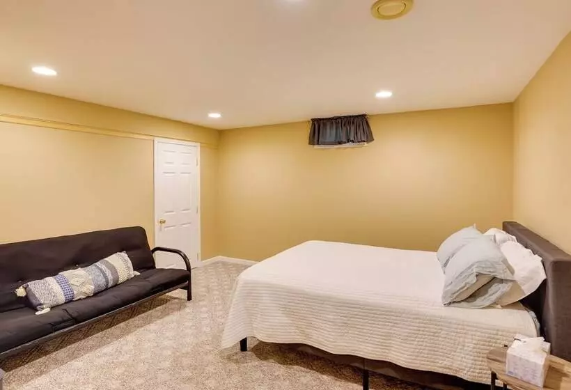 Expansive Upstate Home W/ Home Theater!