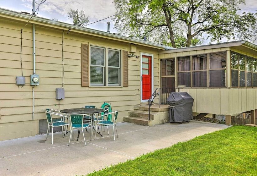 Family Friendly Omaha Home ~ 5 Mi To Dtwn!
