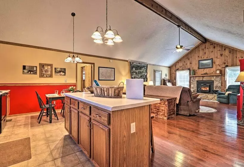 Firefly Cove   3 Mi To Parkway & National Park!