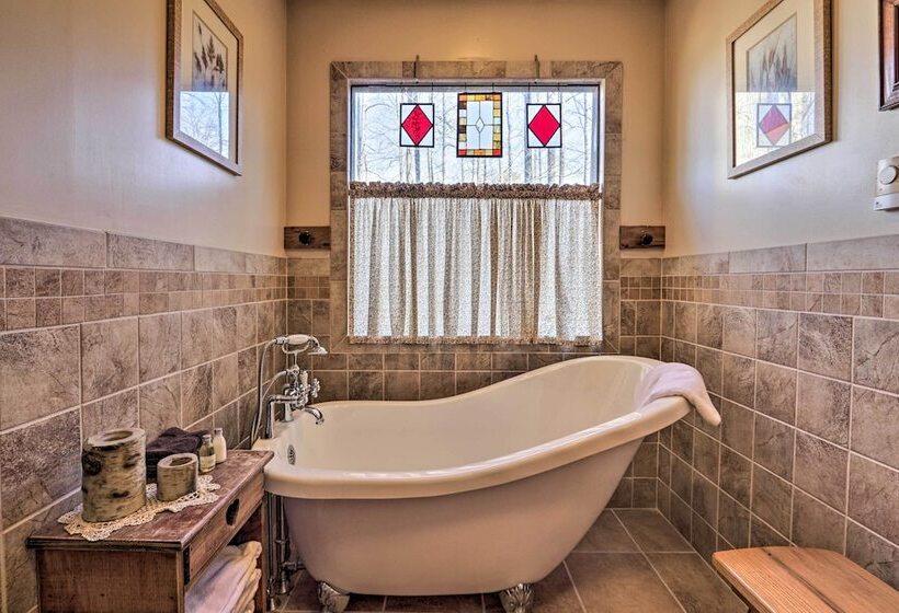 Firefly Cove 3 Mi To Parkway & National Park!