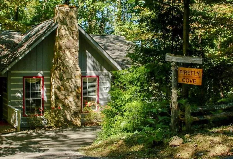 Firefly Cove   3 Mi To Parkway & National Park!