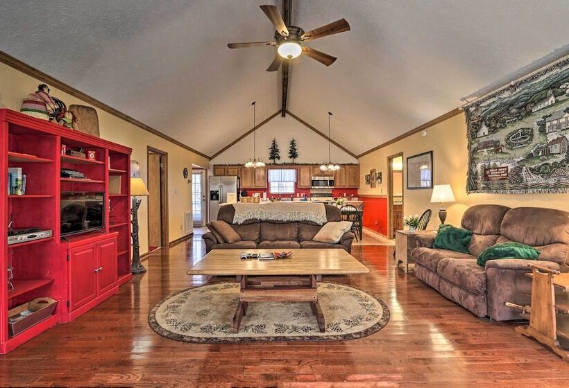 Firefly Cove 3 Mi To Parkway & National Park!