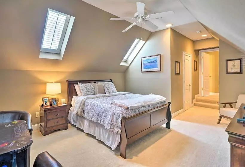 Golfer S Dream Near Clubhouse Of Pcc No 6!