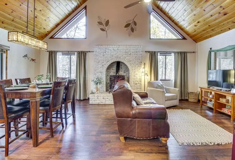 Homey Pinetop Lakeside Gem Near Lake + Trails