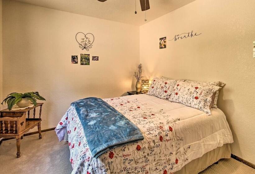 Homey Pinetop Lakeside Gem Near Lake + Trails