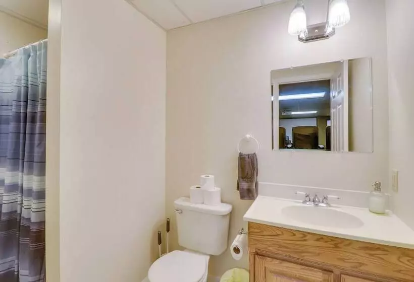 17 Seat Theater, Hot Tub & Game Room: Ideal Home!