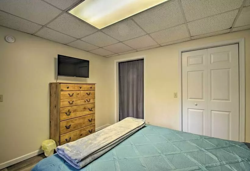 17 Seat Theater, Hot Tub & Game Room: Ideal Home!