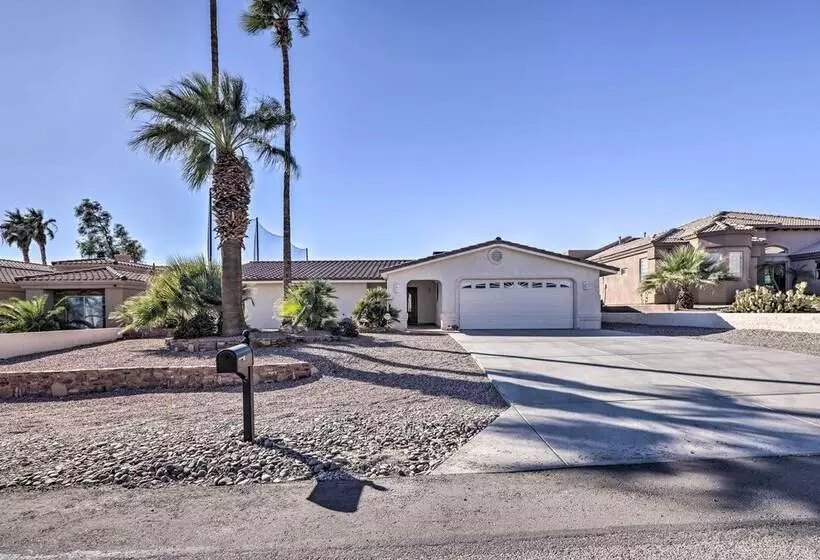 Private Pool & Hot Tub: Havasu Getaway!