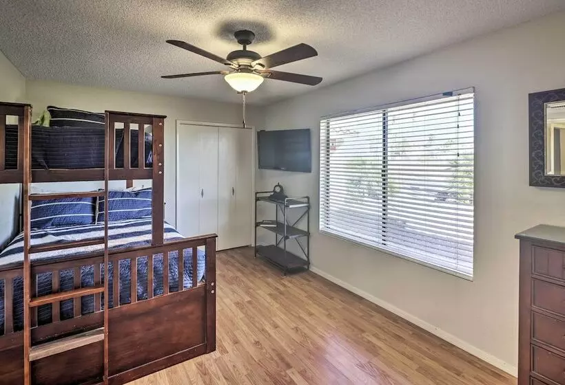 Private Pool & Hot Tub: Havasu Getaway!