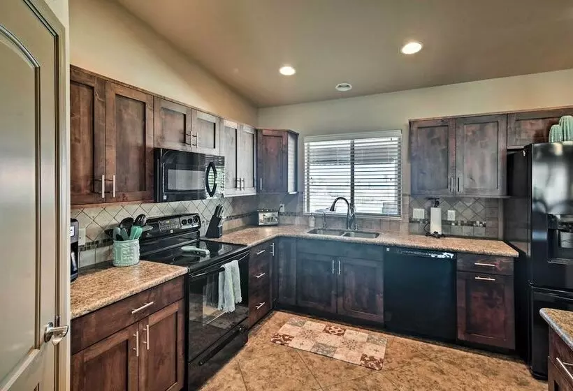 Lake Havasu Home W/pool, Hot Tub & Lake Views