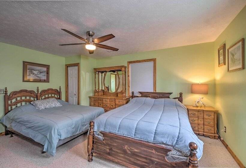 Lake House W/ Hot Tub + Fire Pit 1 Mi To Marina!