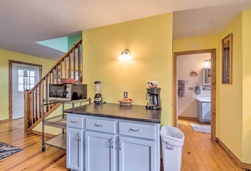 Lake House W/ Hot Tub + Fire Pit 1 Mi To Marina!