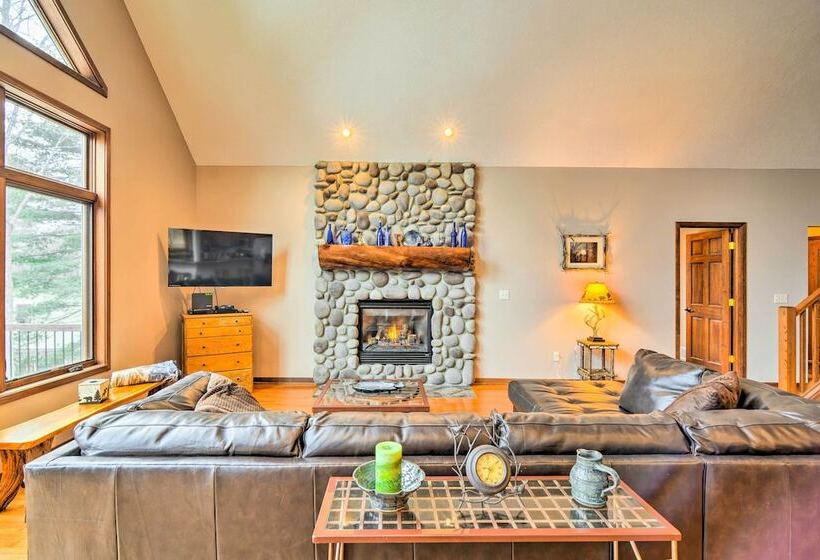 Lakefront Roscommon Home W/ Game Room & Dock!