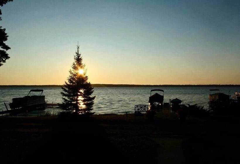 Lakefront Roscommon Home W/ Game Room & Dock!