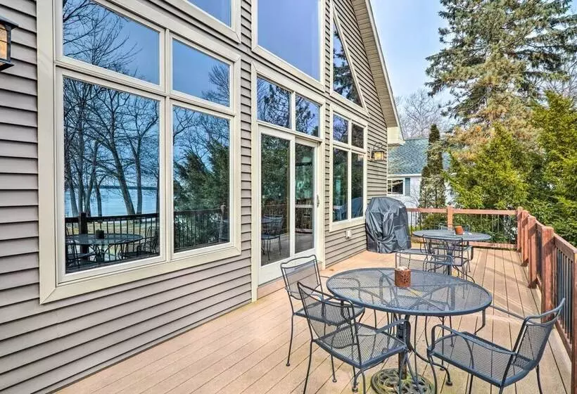 Lakefront Roscommon Home W/ Game Room & Dock!