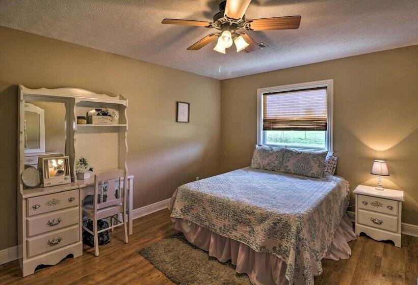 Large Home On White River W/ Fire Pit & Grill!