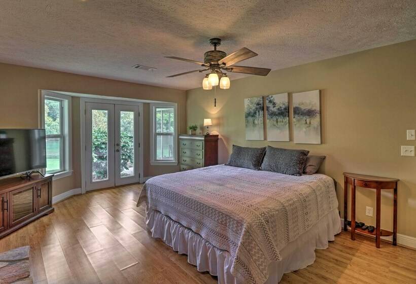 Large Home On White River W/ Fire Pit & Grill!