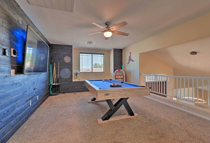 Luxe Gilbert Retreat W/ Private Pool & Game Room!