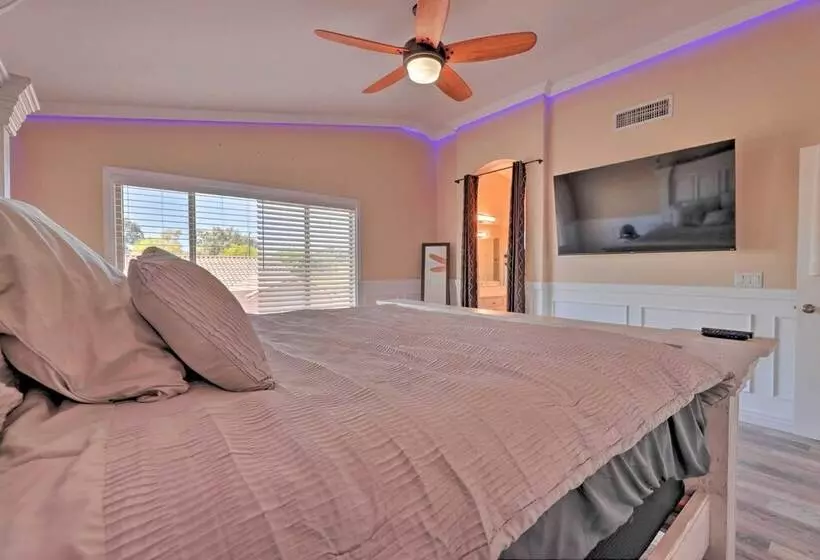 Luxe Gilbert Retreat W/ Private Pool & Game Room!
