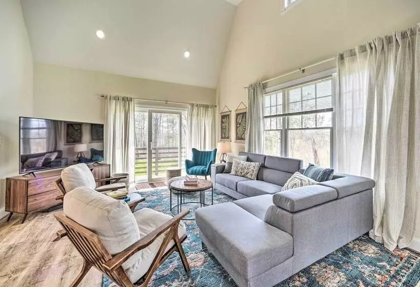 Modern Chic Athens Home   Fish, Ski & Swim!