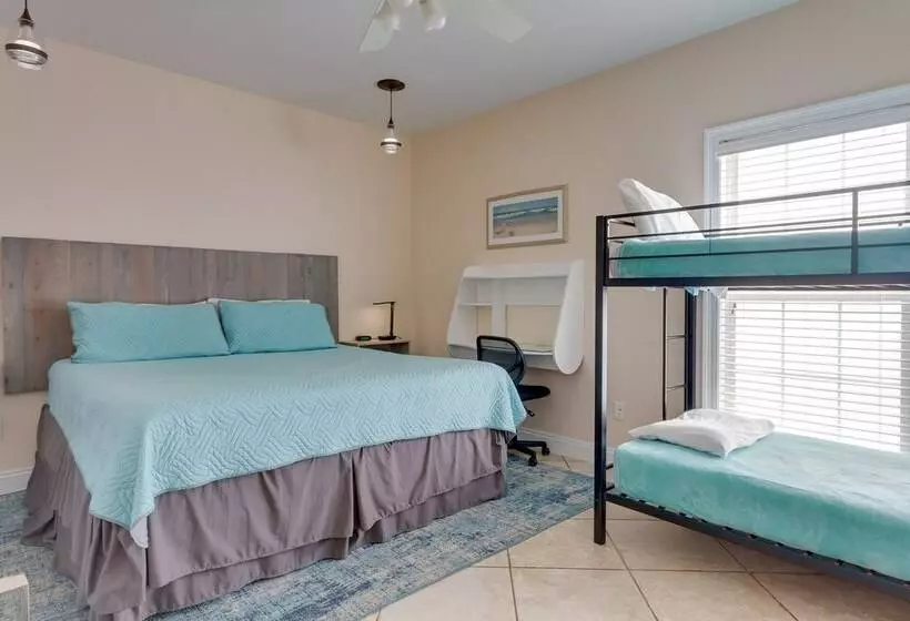 Orange Beach Family Duplex W/ Deck < 1 Mi To Shore