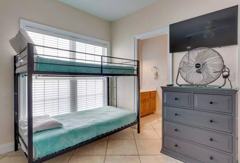 Orange Beach Family Duplex W/ Deck < 1 Mi To Shore