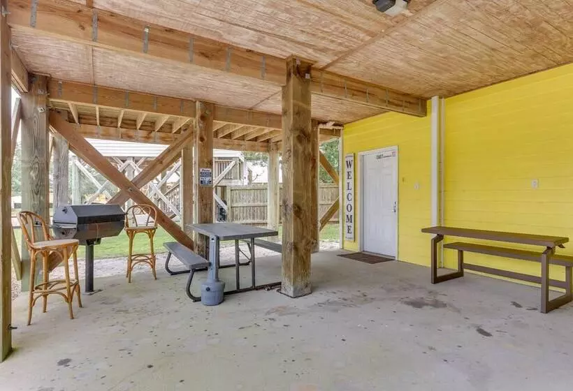 Orange Beach Family Duplex W/ Deck < 1 Mi To Shore