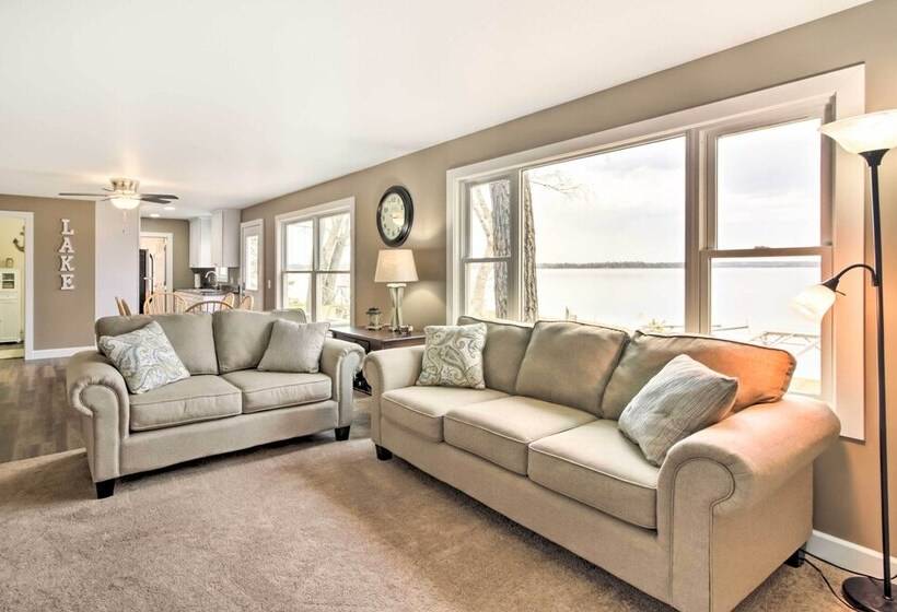 Pine River Lake Home W/ Boat & Kayak Rentals!