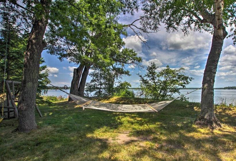 Pine River Lake Home W/ Boat & Kayak Rentals!