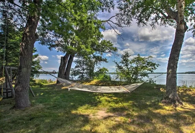 Pine River Lake Home W/ Boat & Kayak Rentals!