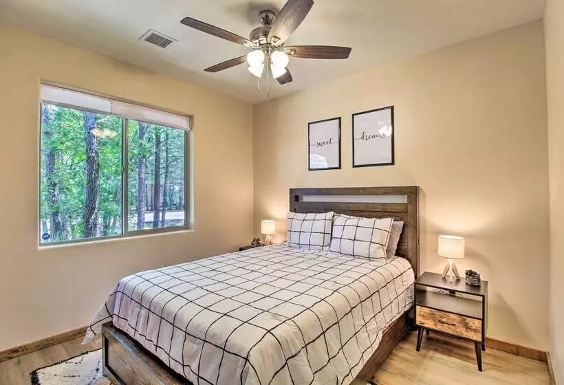 Fire Pits, Spacious Yard: Wooded Pinetop Escape!