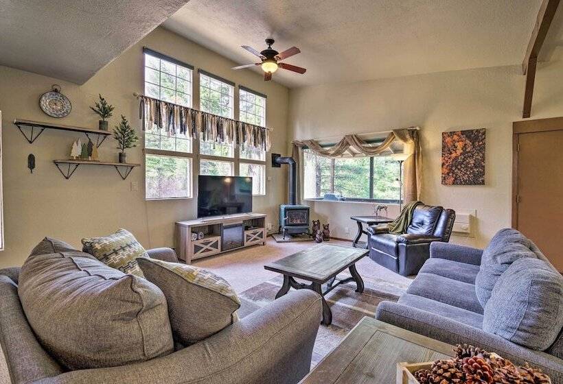 Private Cabin, 5 Min Drive To Hot Springs & Golf!