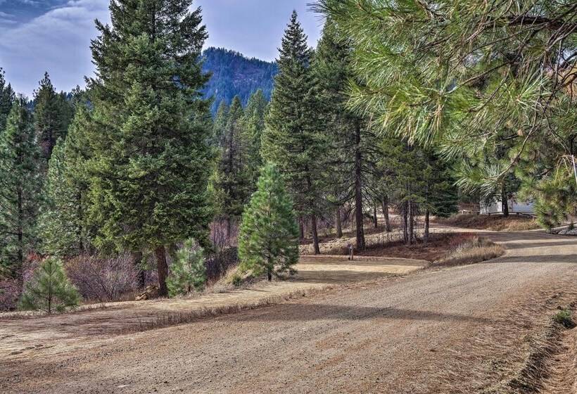 Private Cabin, 5 Min Drive To Hot Springs & Golf!