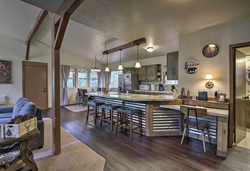 Private Cabin, 5 Min Drive To Hot Springs & Golf!