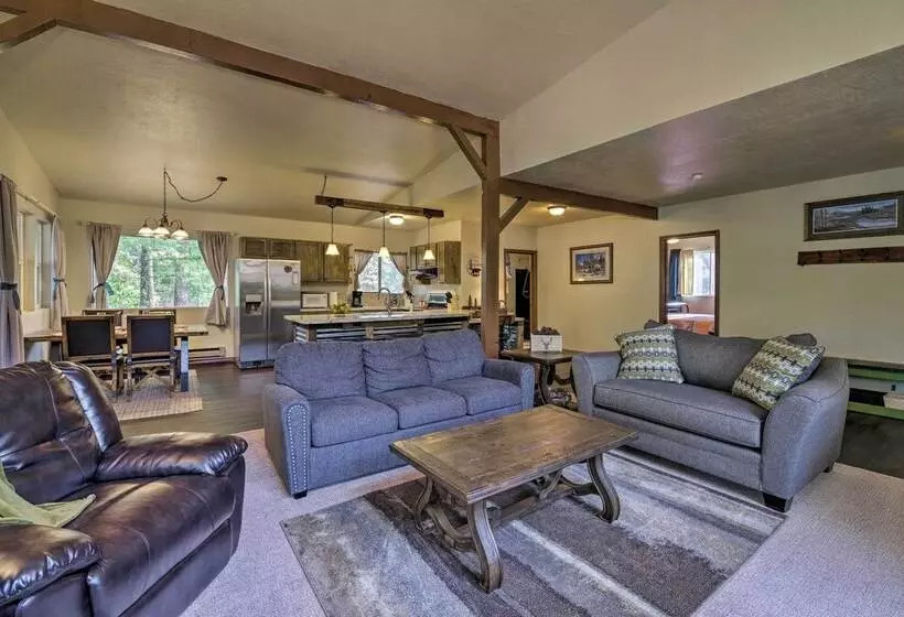 Private Cabin, 5 Min Drive To Hot Springs & Golf!