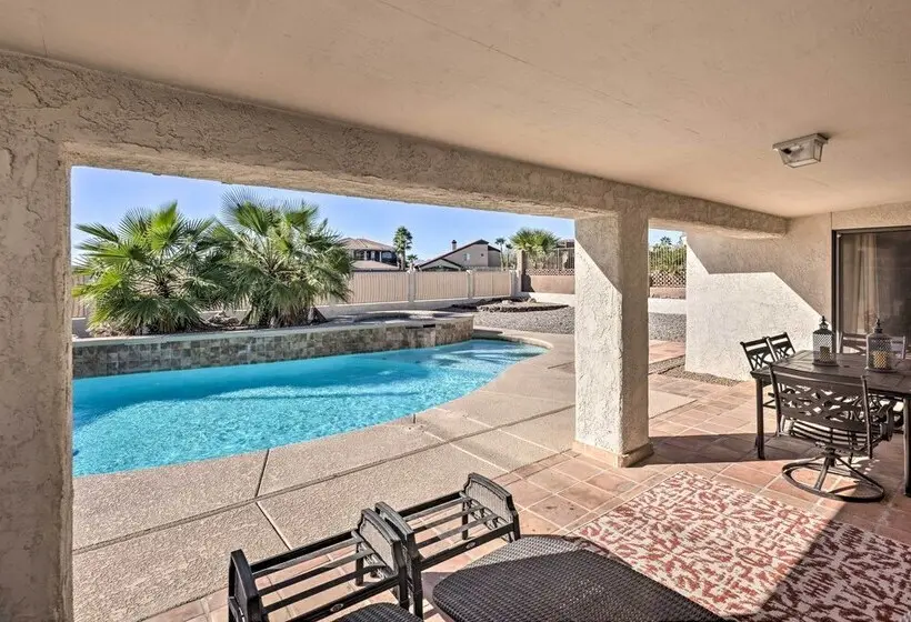 Private Pool & Hot Tub: Havasu Getaway!