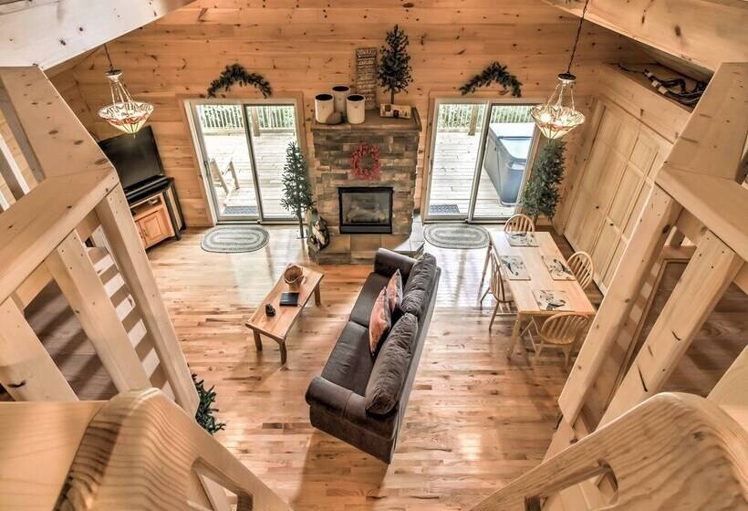 Hot Tub & Loft: Mountain View Sevierville Cabin