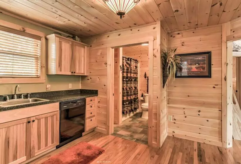 Hot Tub & Loft: Mountain View Sevierville Cabin