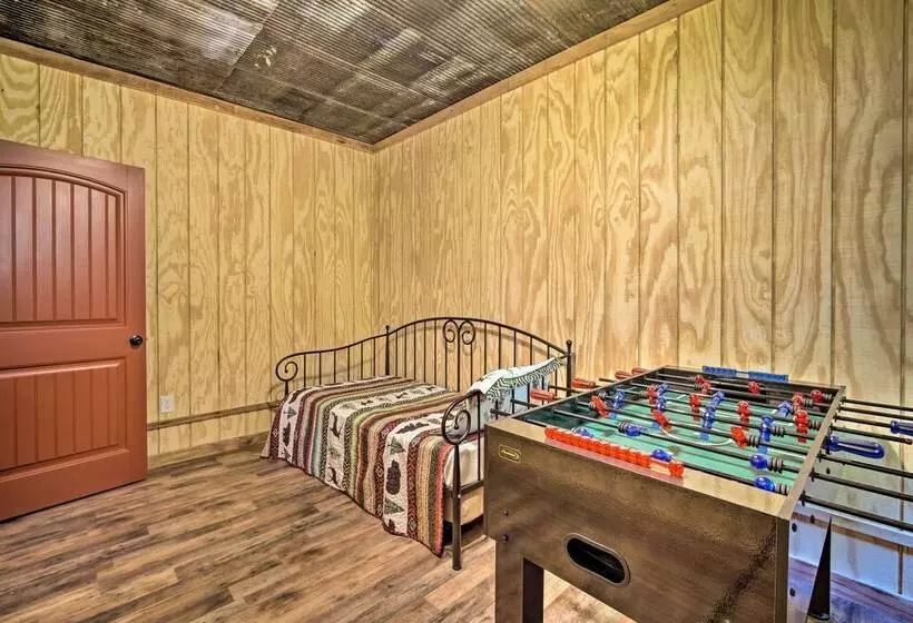River Bend Lodge  Heflin Home In The Woods!