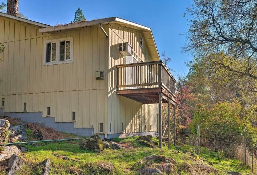 Wine Country Escape W/ Hot Tub In River Pines!