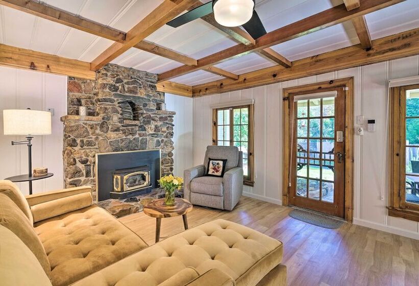 Wine Country Escape W/ Hot Tub In River Pines!