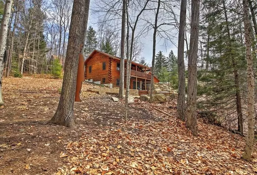 Rustic North Conway Cabin < 3 Mi To Cranmore Mtn!