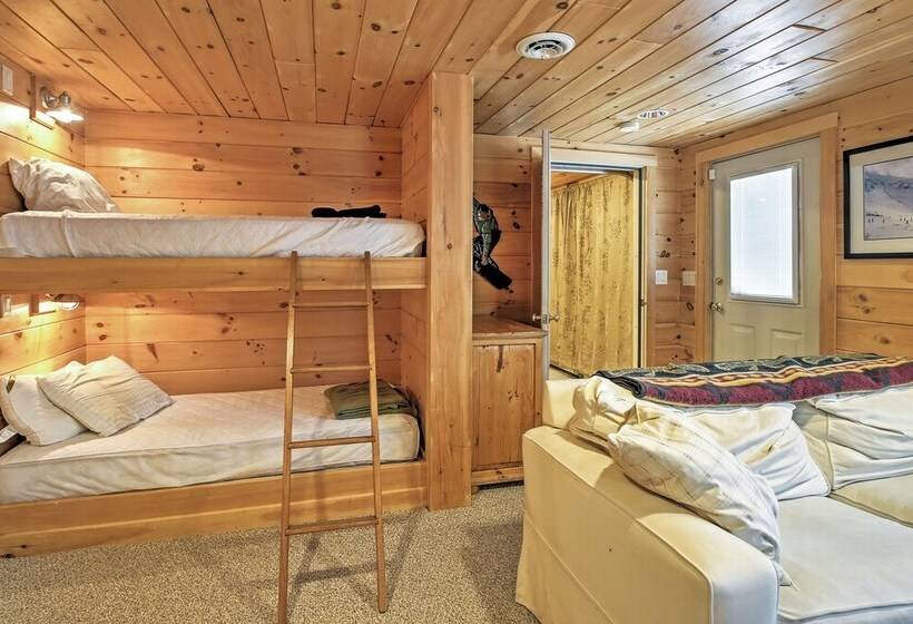 Rustic North Conway Cabin < 3 Mi To Cranmore Mtn!