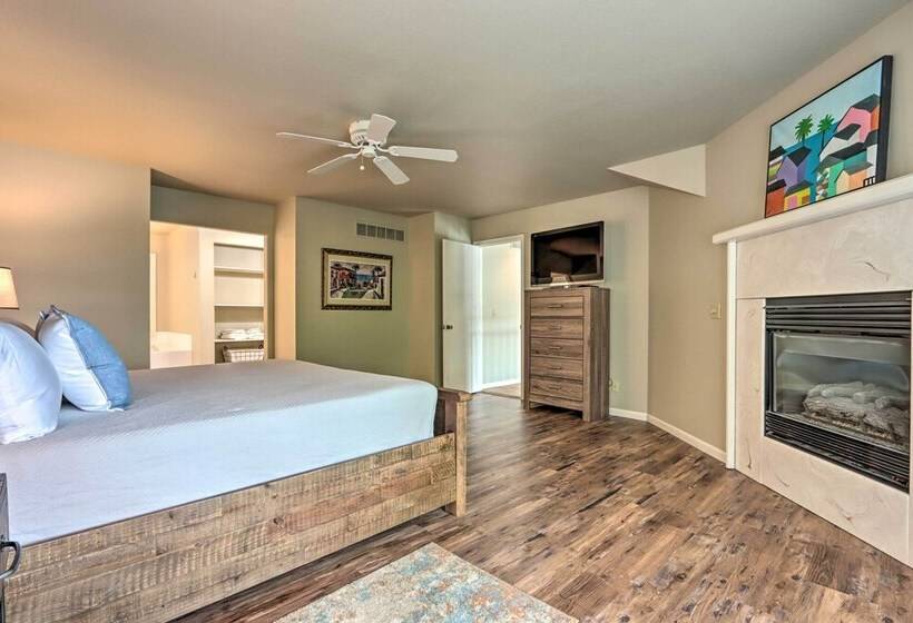 Lakefront Haven: Family Friendly Sunrise Beach Gem