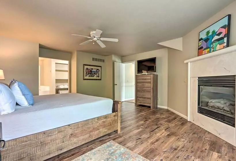 Lakefront Haven: Family Friendly Sunrise Beach Gem